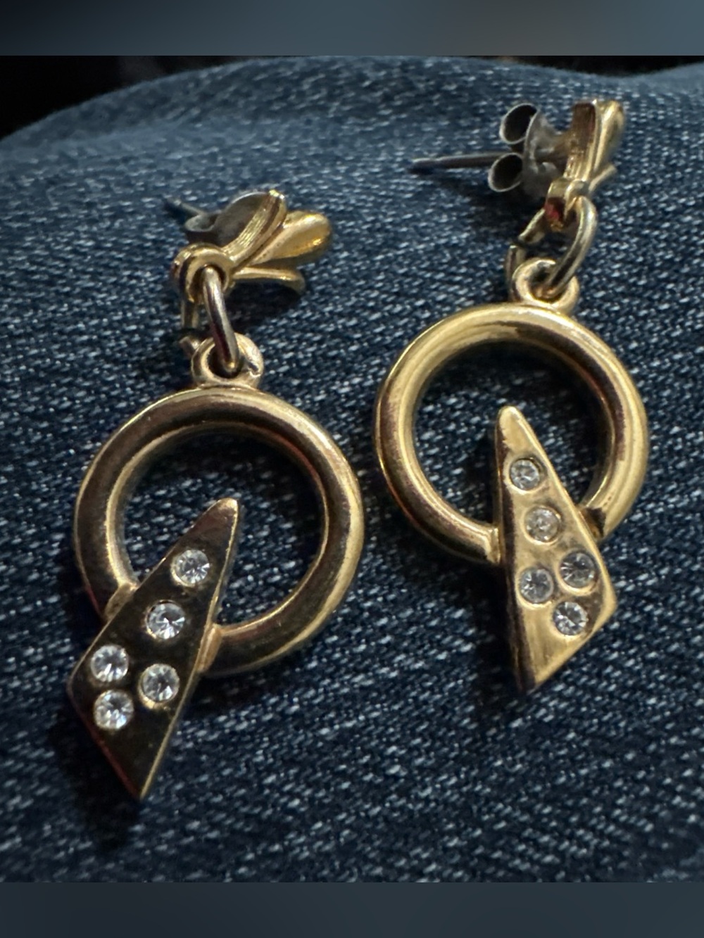Vintage Pierre Cardin Gold Tone Rhinestone Dangle Earrings 1"